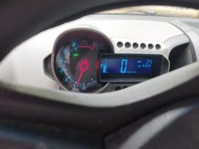 Обява за продажба на Chevrolet Aveo 1.2 бензин ~5 000 лв. - изображение 4
