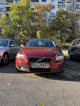     Volvo S40