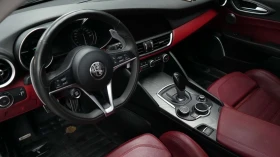 Alfa Romeo Giulia CARFAX / ПАНО / ЦЕНА ДО БГ | Auto.bg — изображение 14