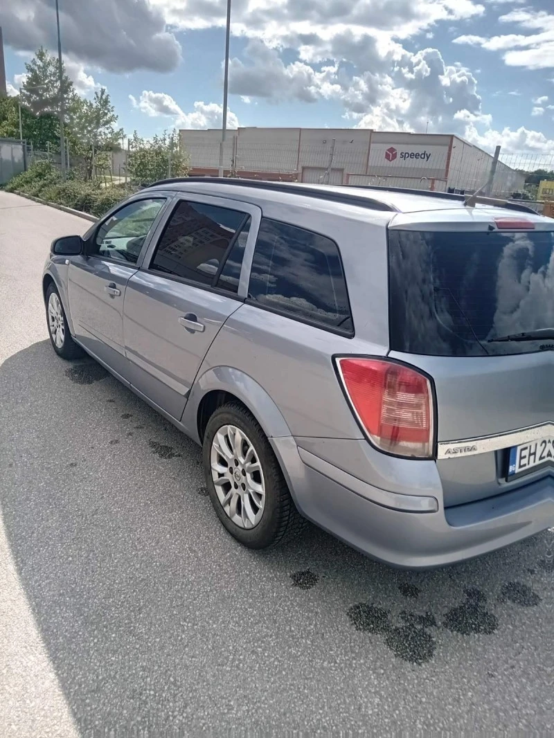 Opel Astra 1.6, снимка 6 - Автомобили и джипове - 48323708