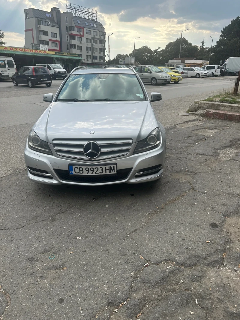 Mercedes-Benz C 220 2.2d AMG OPTIK, снимка 3 - Автомобили и джипове - 47325152