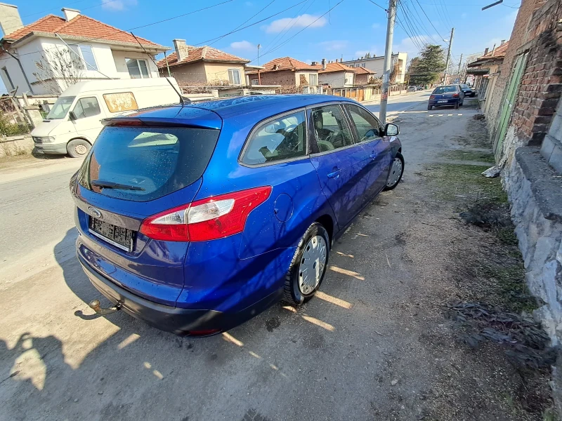 Ford Focus 1.6 ..115 кс, снимка 4 - Автомобили и джипове - 49039594