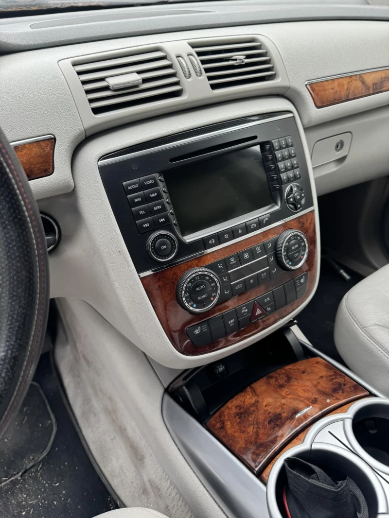 Mercedes-Benz R 350 Long На части 2бр, снимка 5 - Автомобили и джипове - 52389469