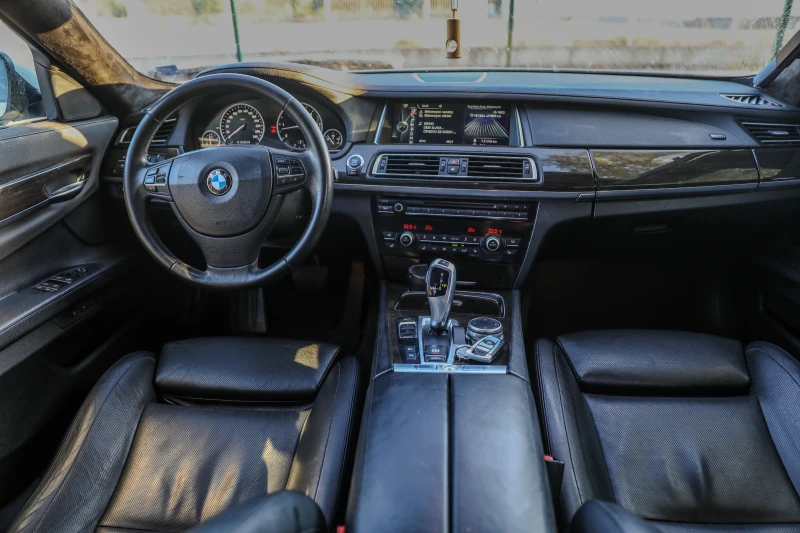 BMW 740 4.0D, снимка 12 - Автомобили и джипове - 51751098