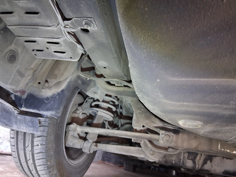 Kia Magentis, снимка 13 - Автомобили и джипове - 52293877