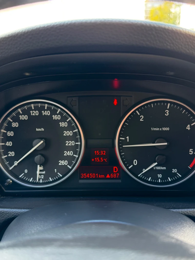 BMW 320, снимка 10 - Автомобили и джипове - 52568021