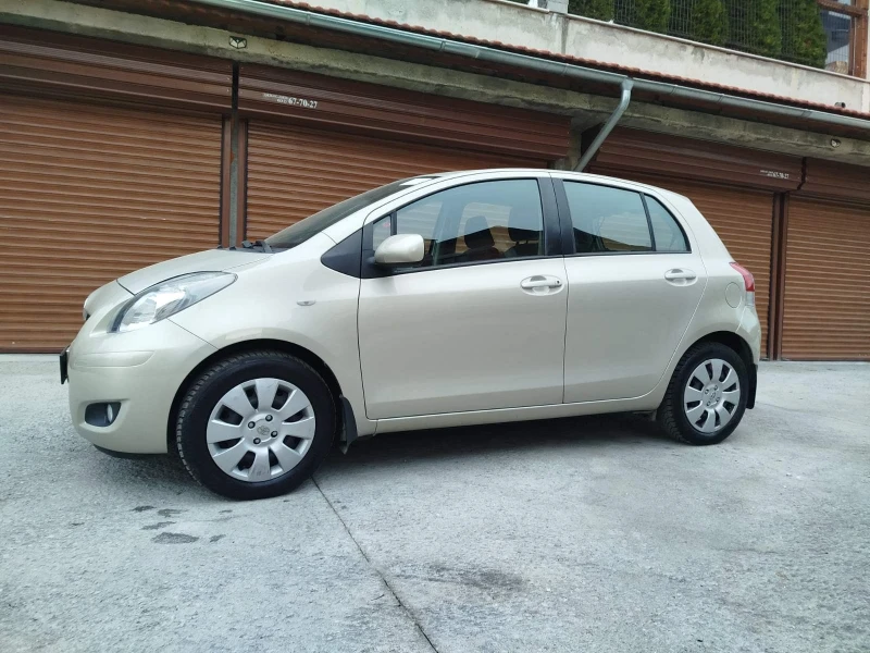 Toyota Yaris 1.4 D4D, снимка 4 - Автомобили и джипове - 52458179