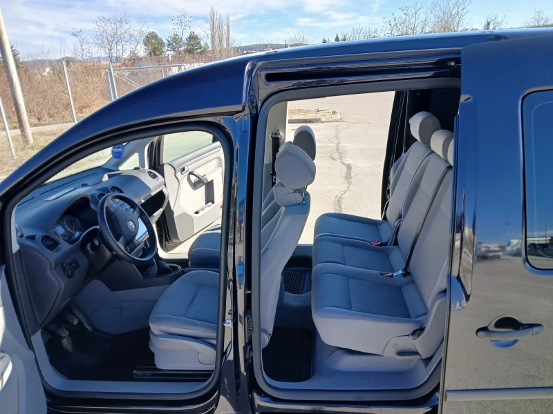 VW Caddy, снимка 4 - Автомобили и джипове - 52567527