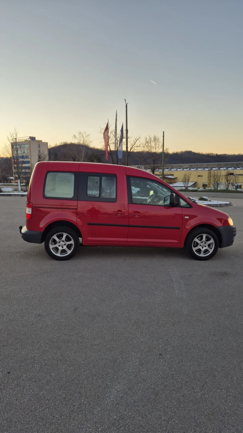 VW Caddy, снимка 5 - Автомобили и джипове - 52916835