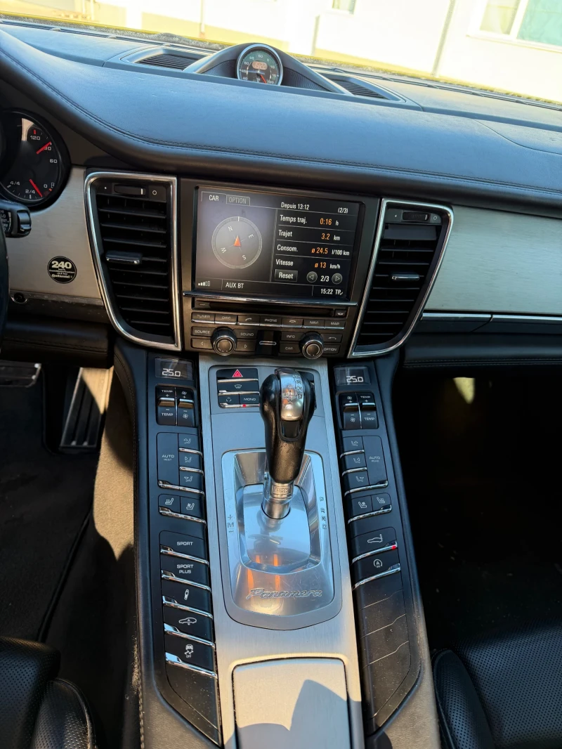 Porsche Panamera, снимка 12 - Автомобили и джипове - 52927566