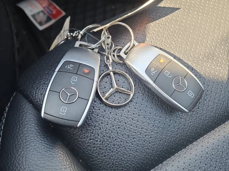 Mercedes-Benz C 300 * CARFAX * ЦЕНА ДО БГ, снимка 8 - Автомобили и джипове - 53008716