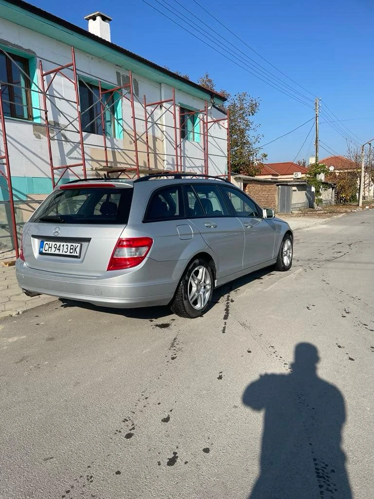 Mercedes-Benz C 200, снимка 3 - Автомобили и джипове - 48031667