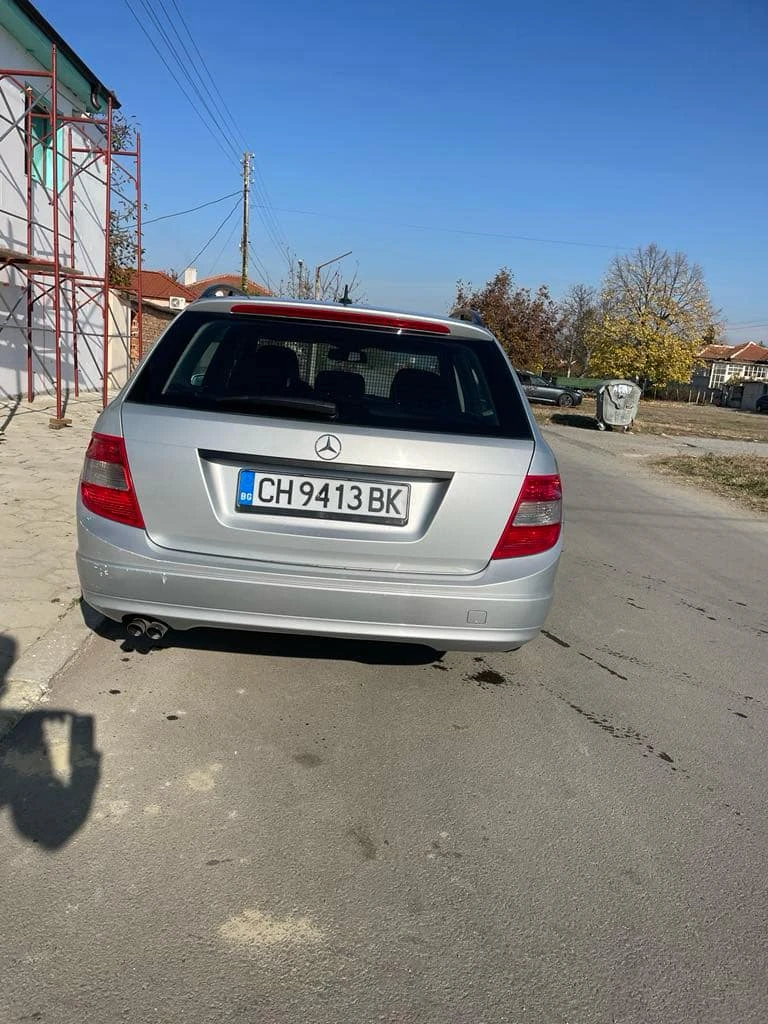 Mercedes-Benz C 200, снимка 4 - Автомобили и джипове - 48031667