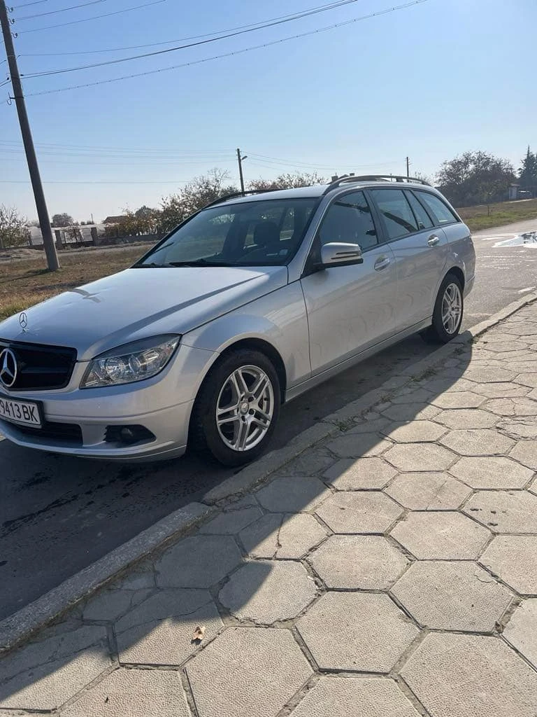 Mercedes-Benz C 200, снимка 2 - Автомобили и джипове - 48031667