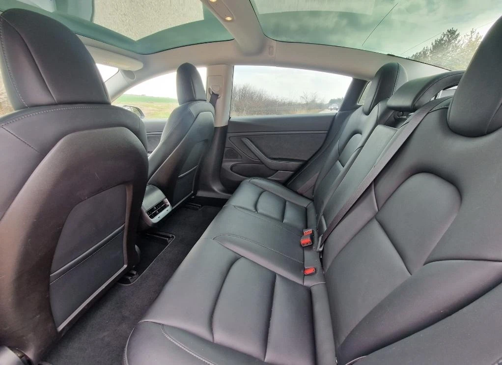 Tesla Model 3  4x4   | Mobile.bg   14