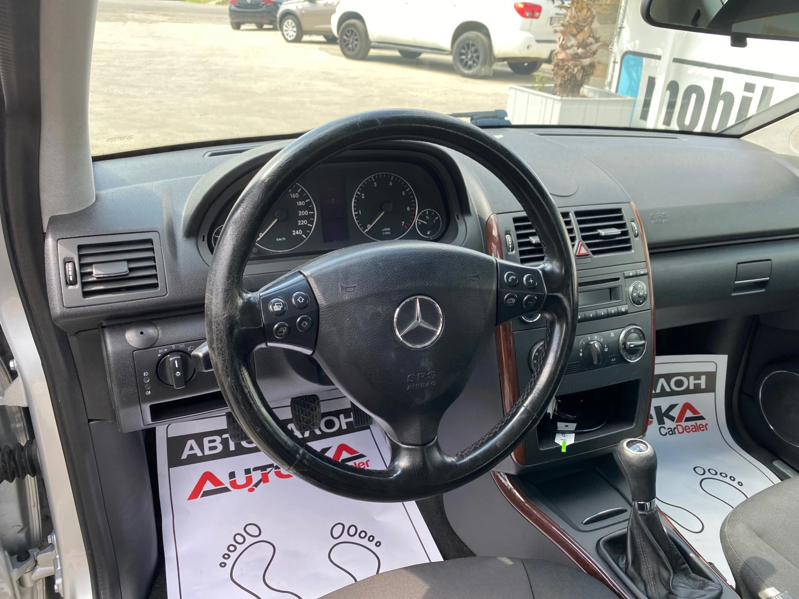 Mercedes-Benz A 170 1.7i-116кс= КЛИМАТИК - изображение 8