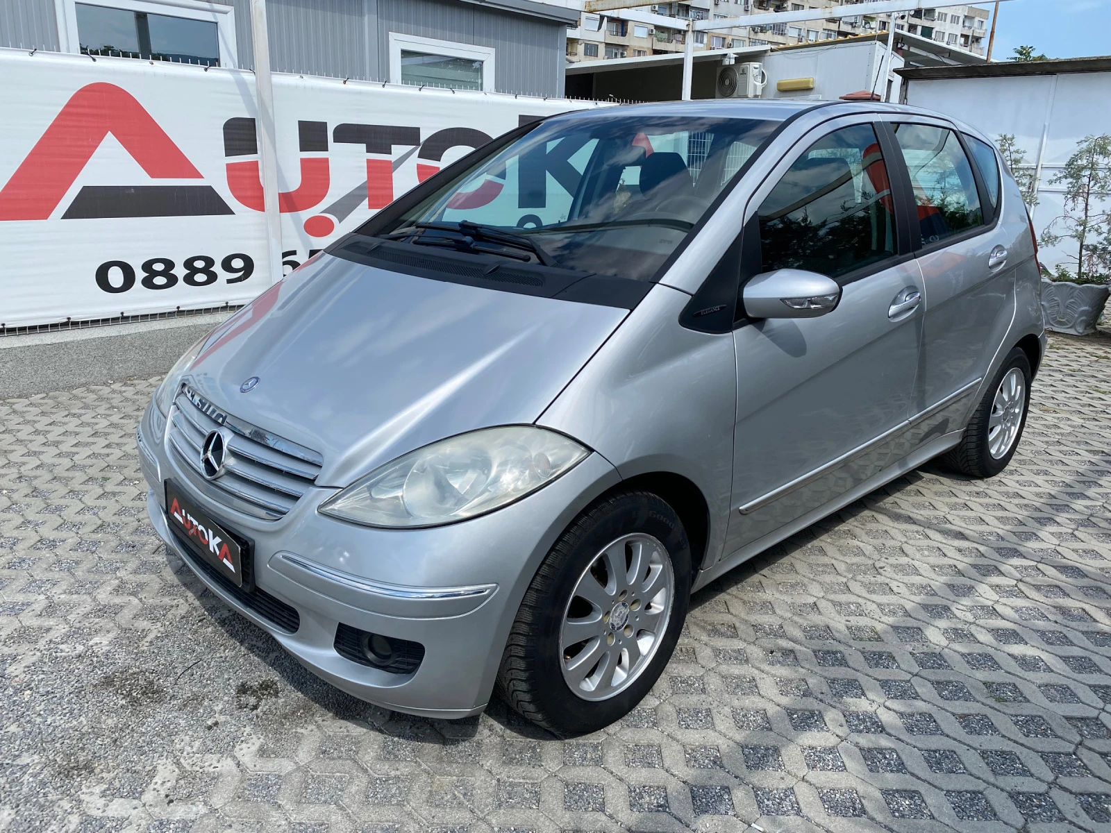 Mercedes-Benz A 170 1.7i-116кс= КЛИМАТИК - изображение 6