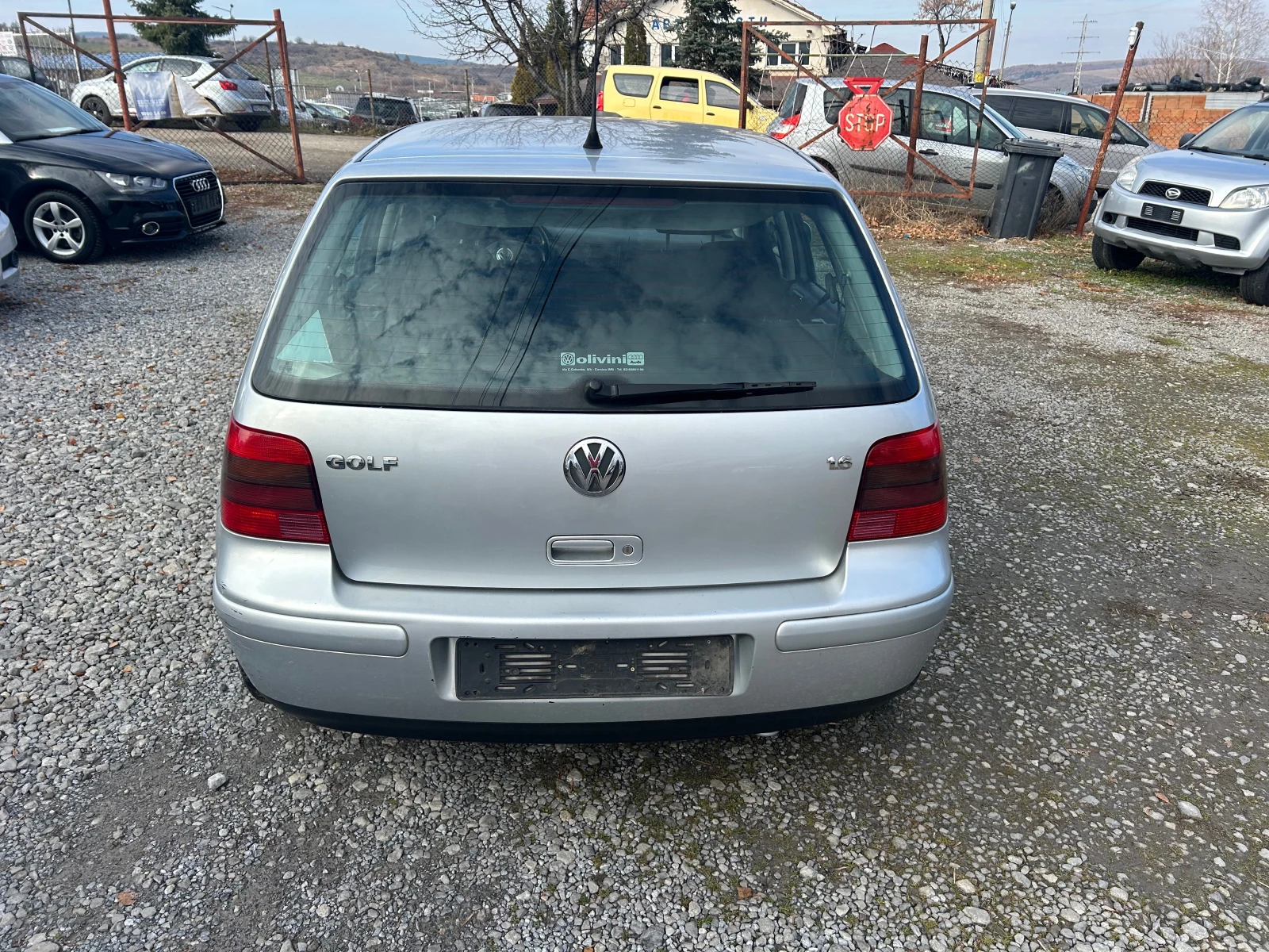 VW Golf 1.6-105к. - изображение 6