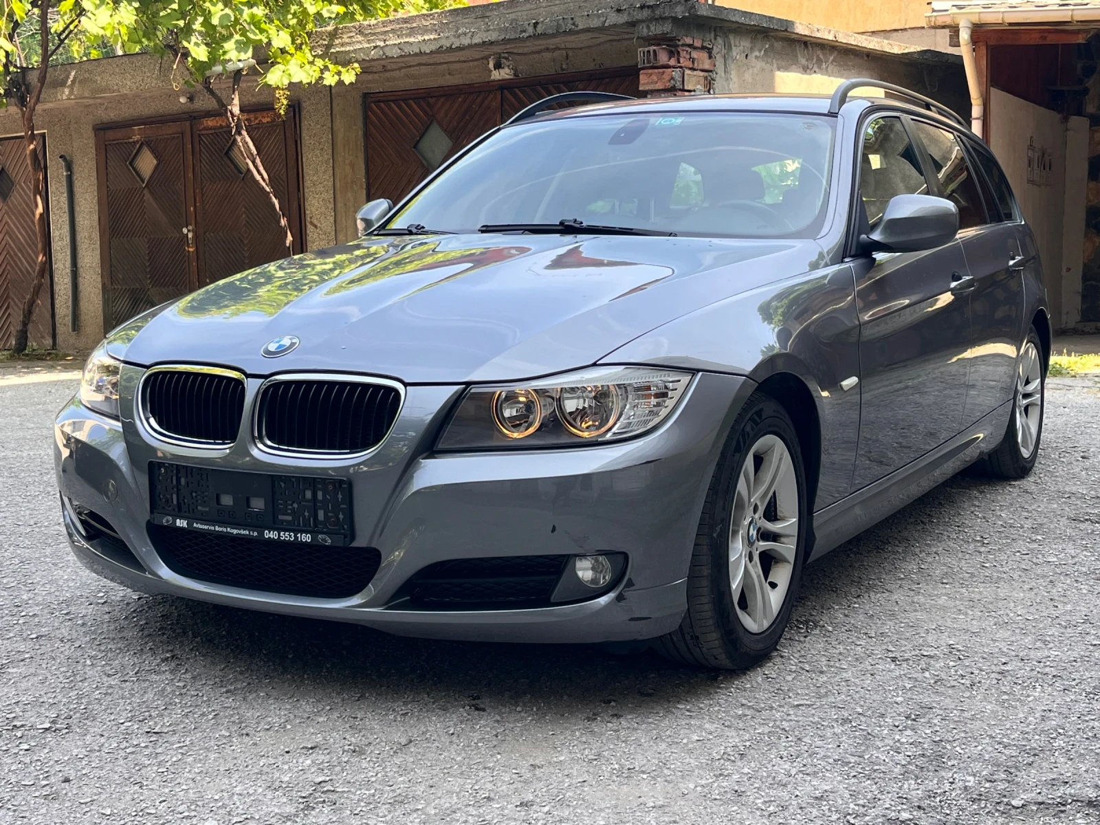 BMW 320 2.0XD 163 kc Navigacia - изображение 7