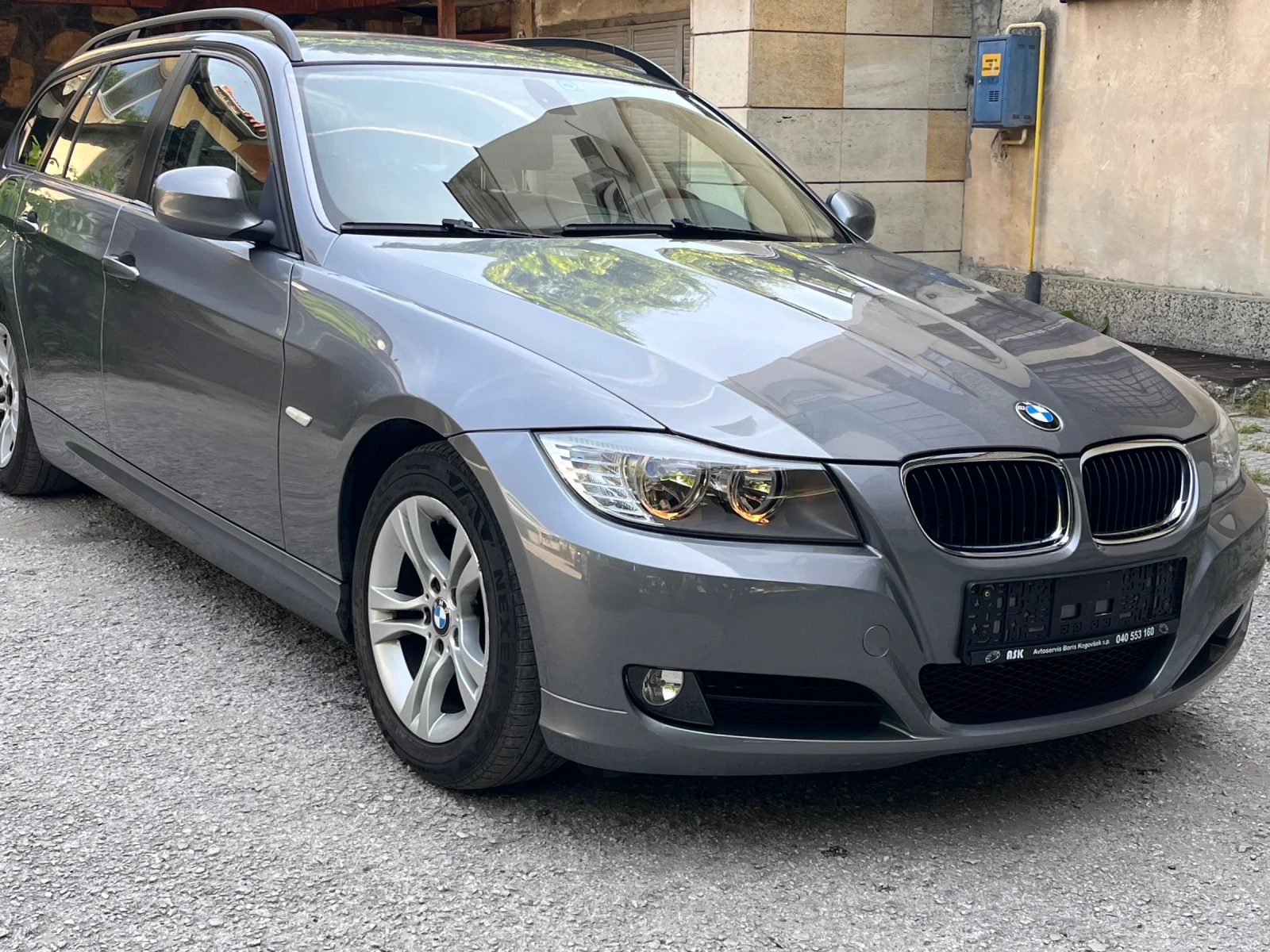 BMW 320 2.0XD 163 kc Navigacia - изображение 5