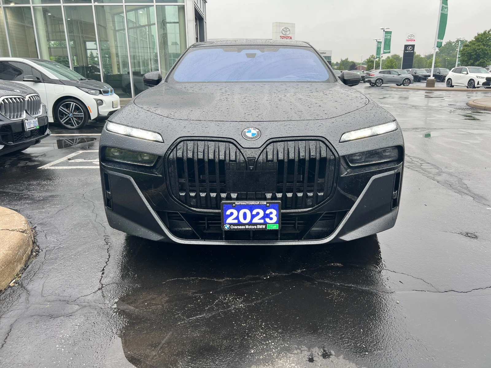 BMW 760 760i xDrive * * CARFAX * * АВТО КРЕДИТ - изображение 2