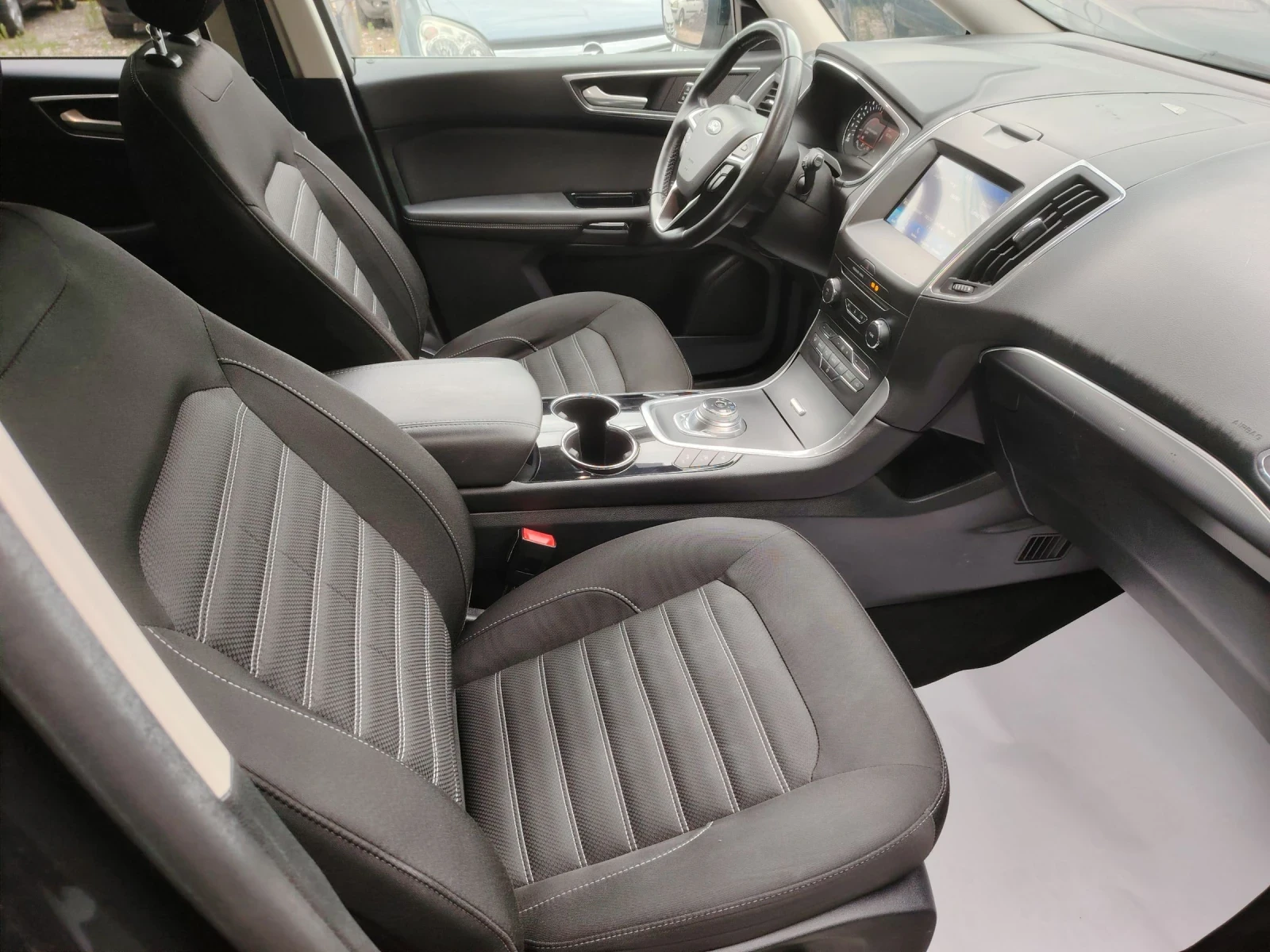 Ford Galaxy 2.0 TDCI - изображение 6