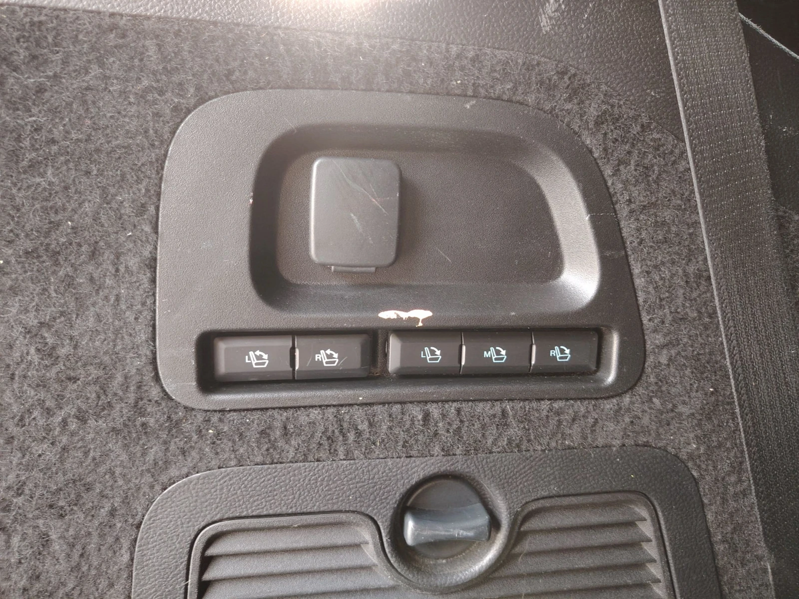 Ford Galaxy 2.0 TDCI - изображение 9