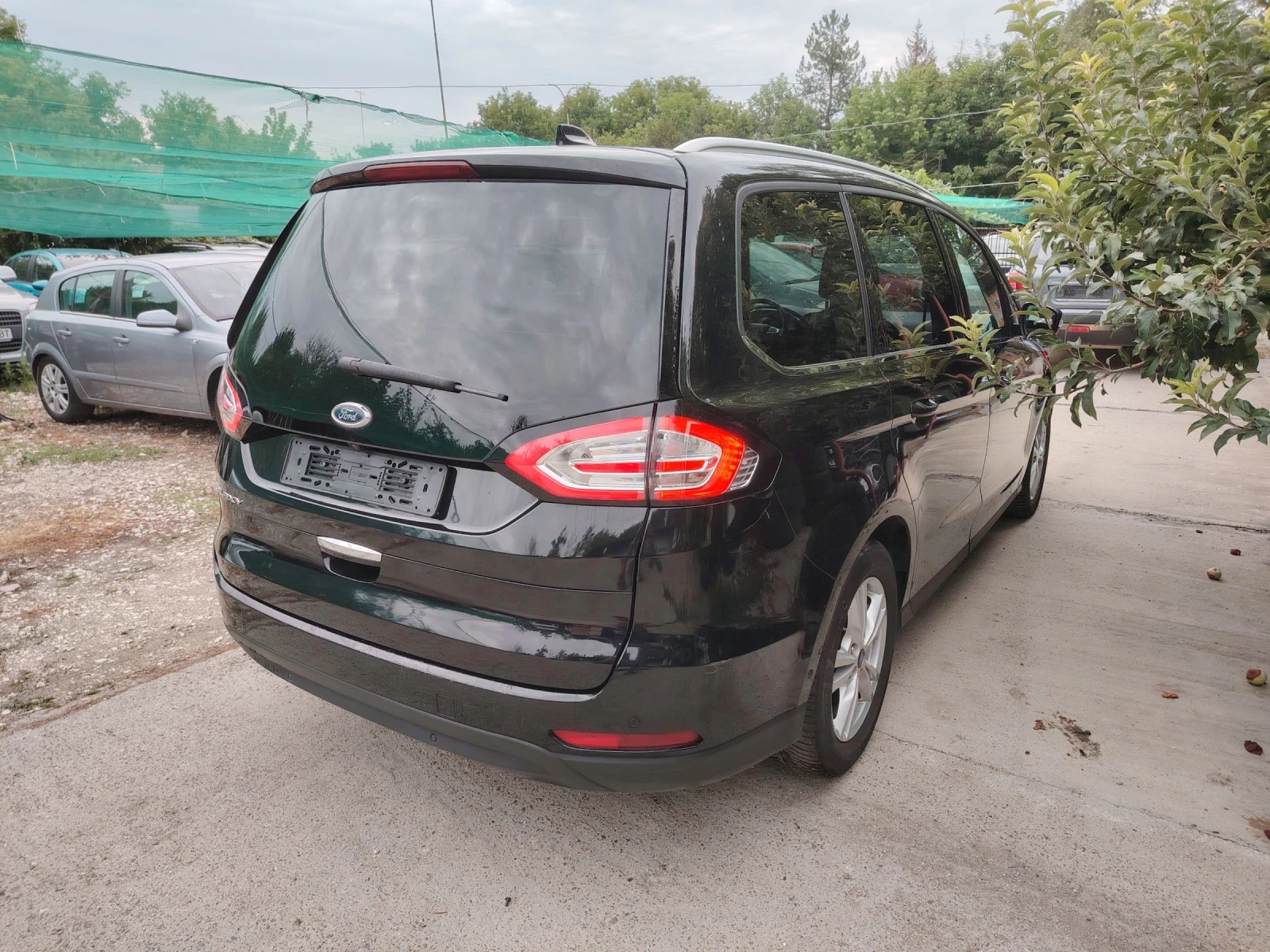 Ford Galaxy 2.0 TDCI - изображение 2
