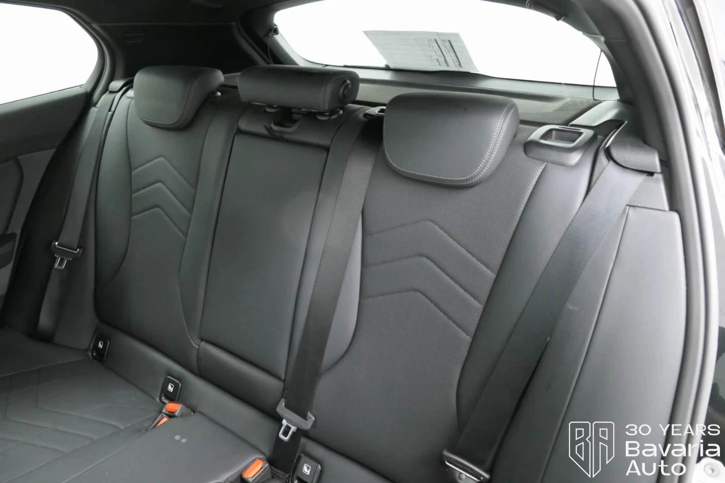 BMW 120 d M Sport Paket Steptronic - изображение 8