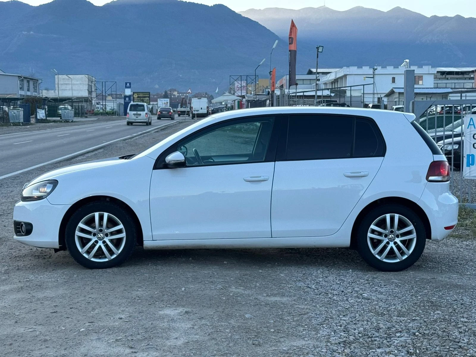 VW Golf TDI  NAVI CAM  - изображение 4