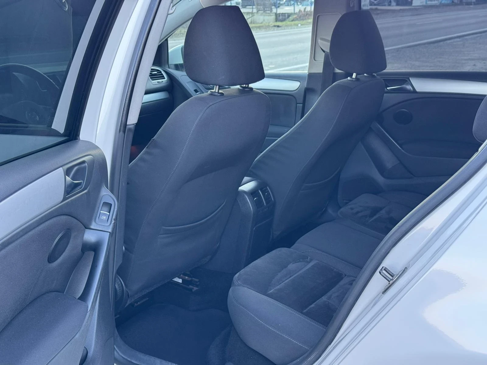 VW Golf TDI  NAVI CAM  - изображение 10