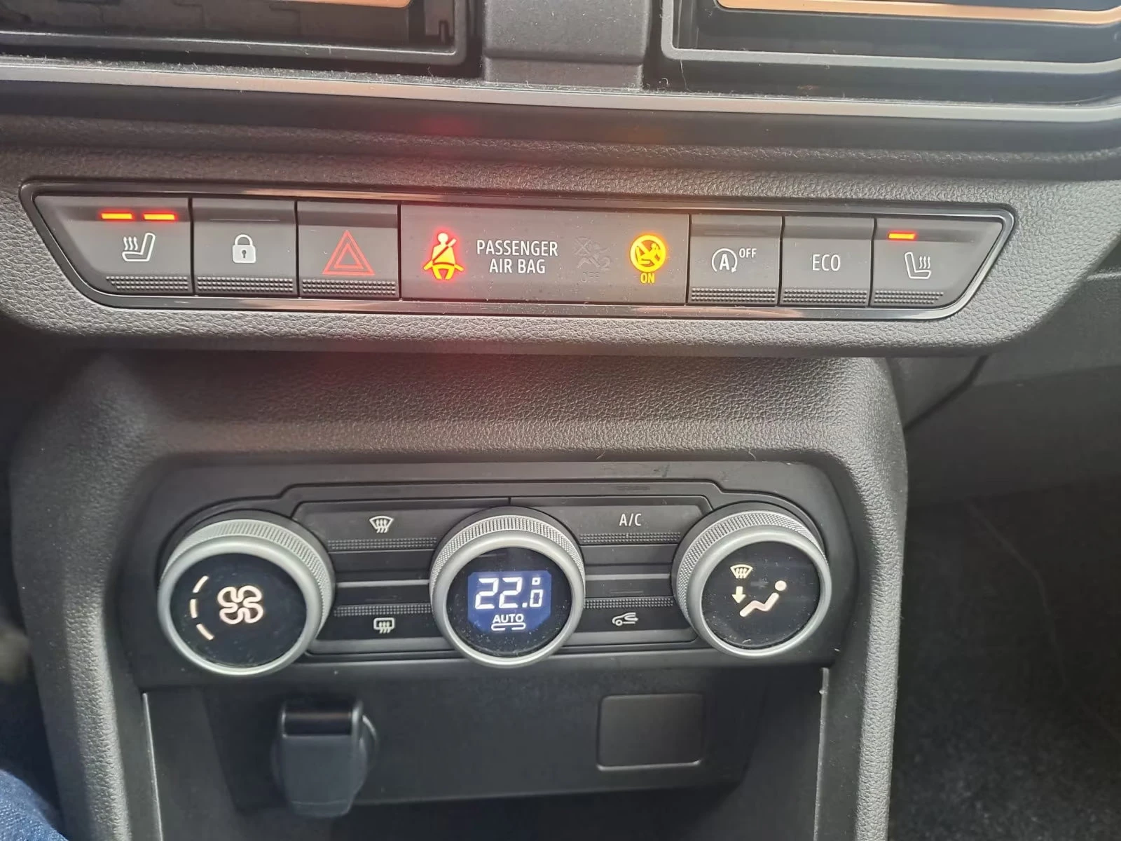 Dacia Sandero EXPRESSION/91HP/STEPWAY/CAM/NAVI/CPLAY/LED/828g | Mobile.bg � ����������� 12