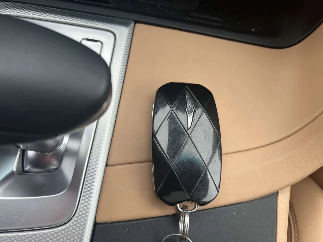 Genesis G70 * 2.5T * PANO* ПОДГРЕВ* KEYLESS*  - изображение 9