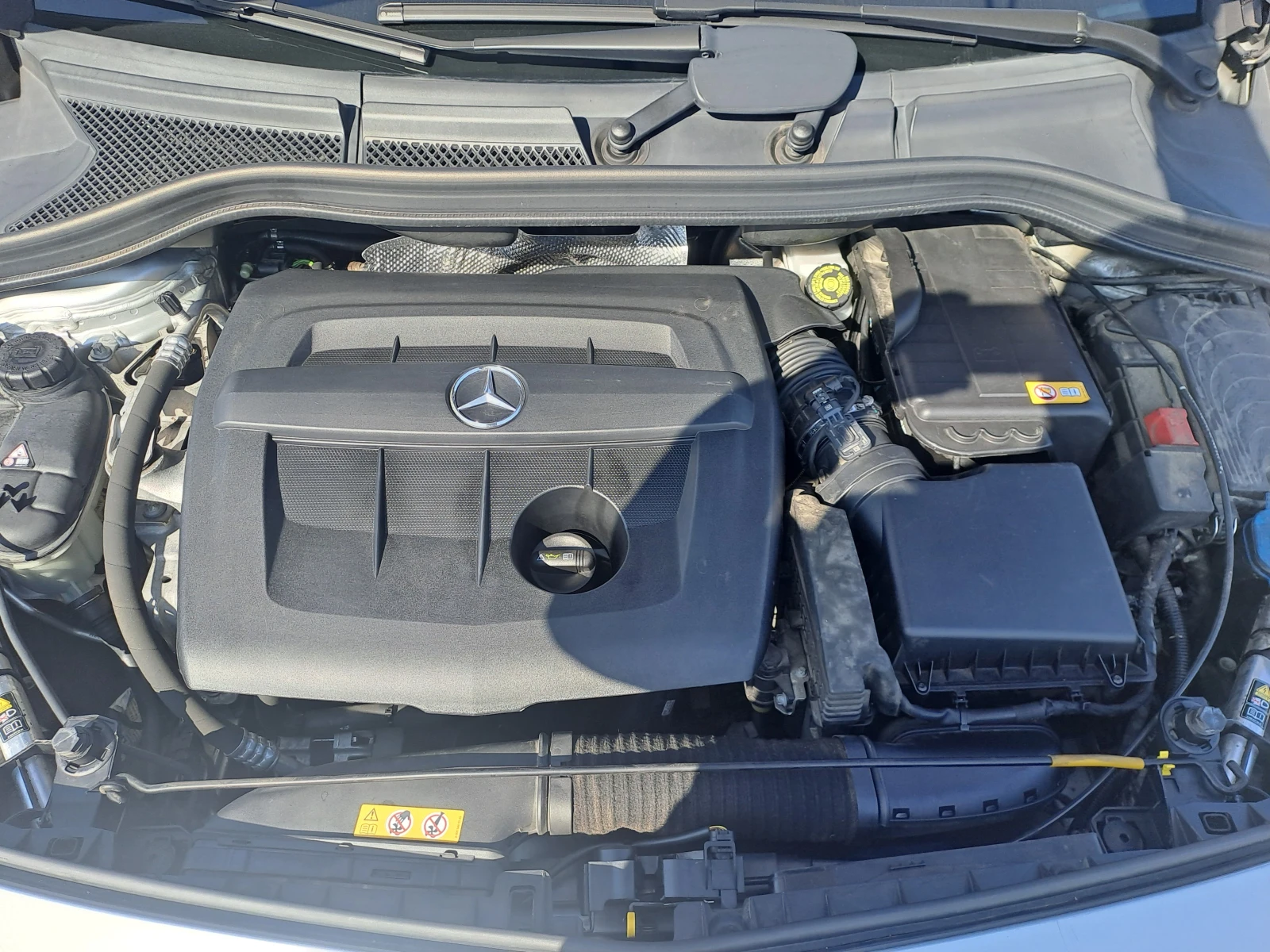 Mercedes-Benz B 180 1.5CDI EURO 5B, снимка 11 - Автомобили и джипове - 53835016