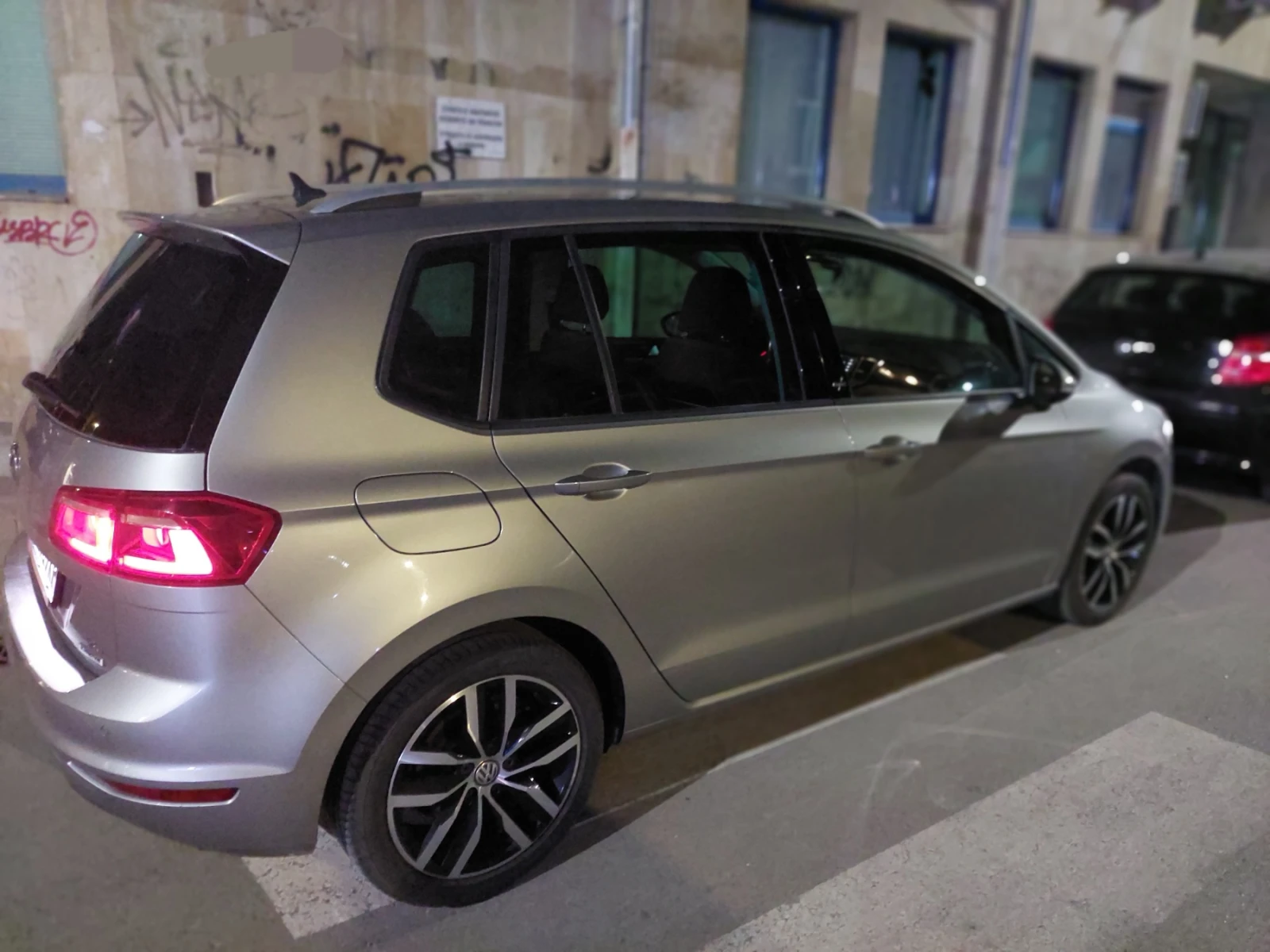 VW Sportsvan 1.4 / 125, снимка 2 - Автомобили и джипове - 53861158