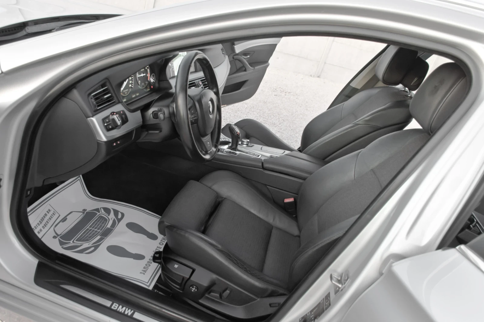 BMW 520 184ks FULL, снимка 12 - Автомобили и джипове - 54061306