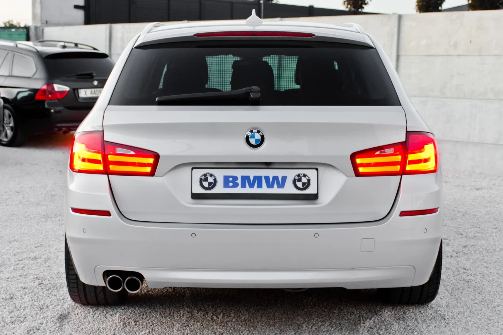 BMW 520 184ks FULL, снимка 8 - Автомобили и джипове - 54061306