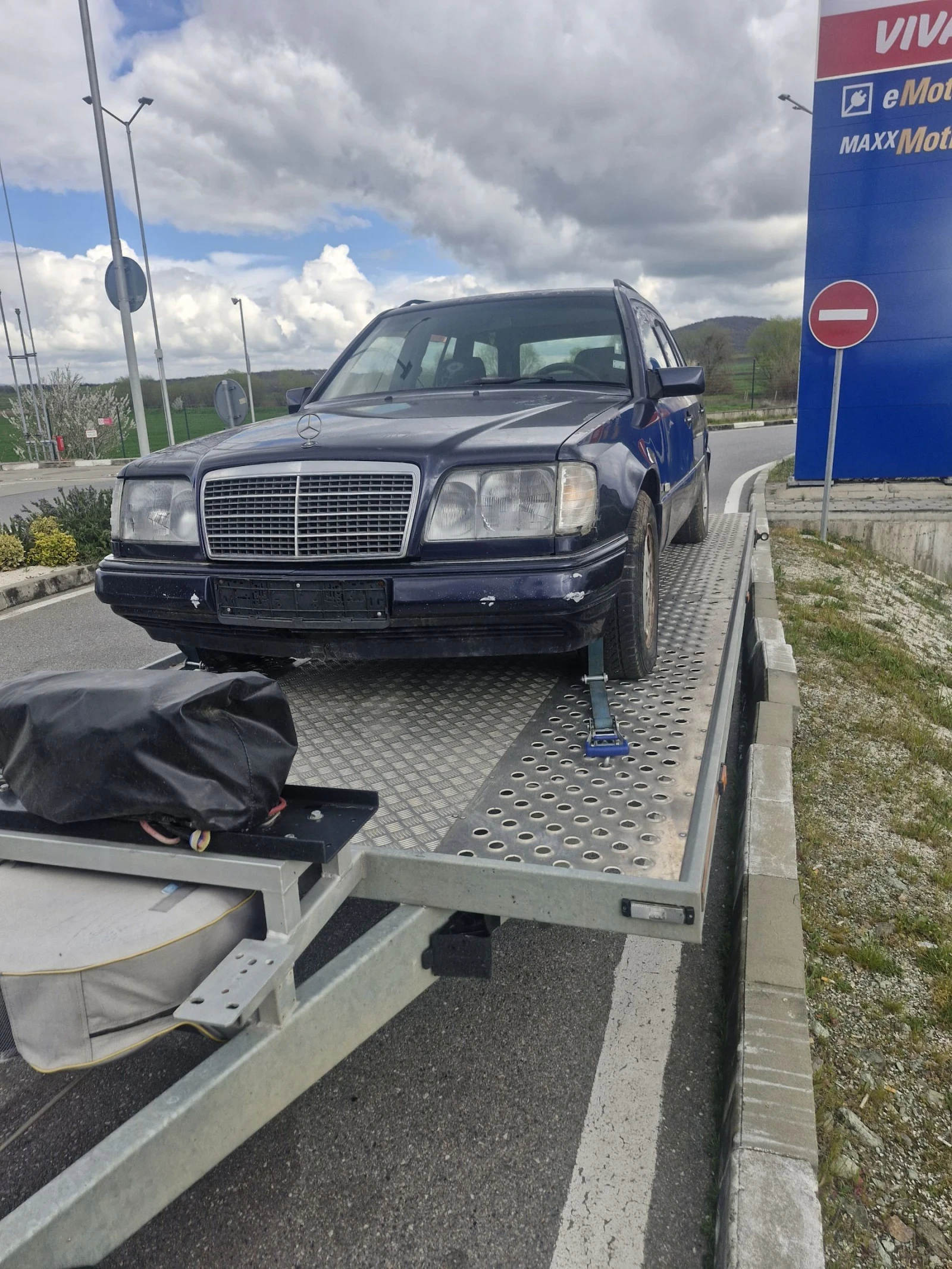 Mercedes-Benz 124 КУПУВАМ ЗА ЧАСТИ 