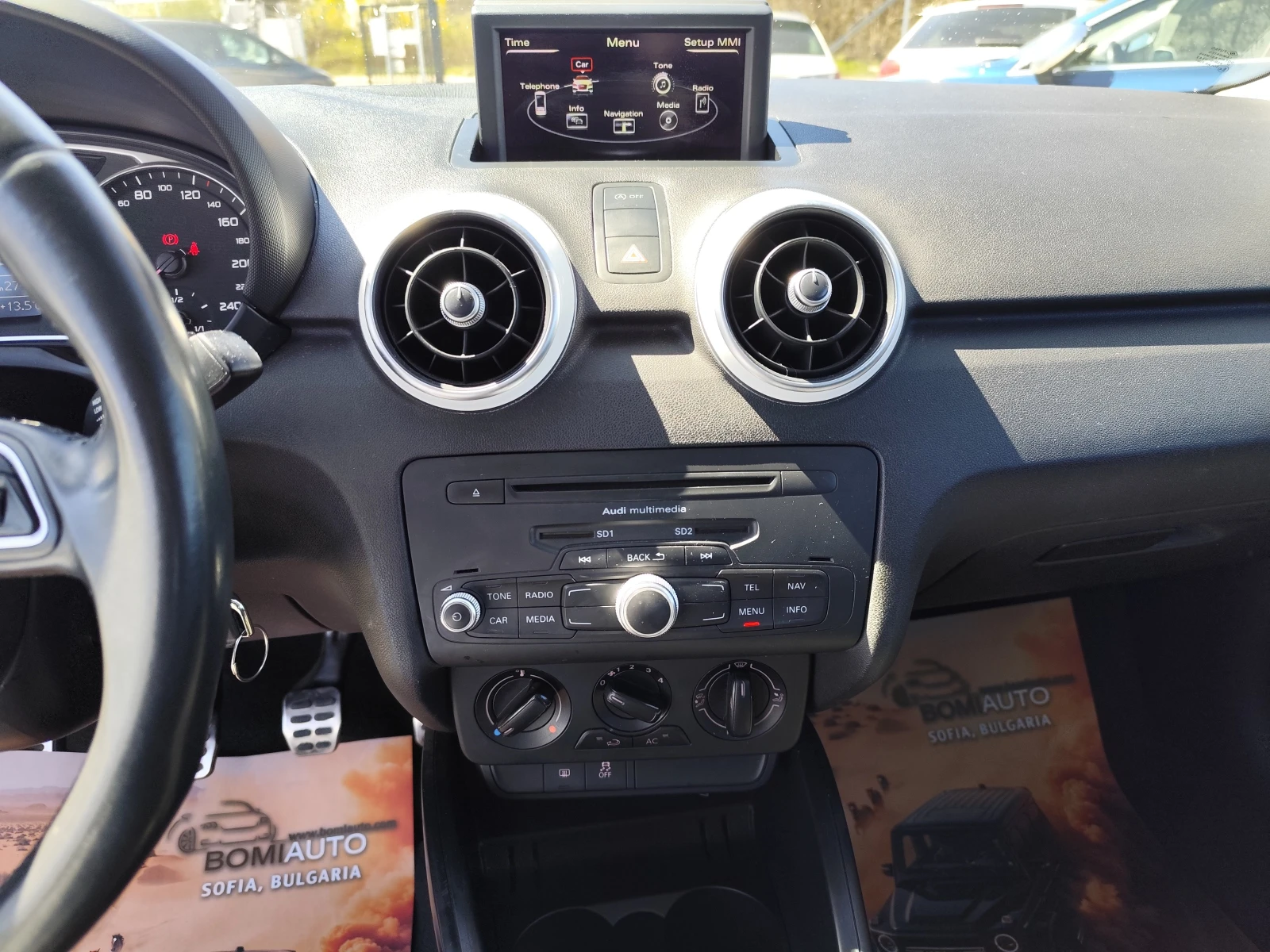 Audi A1 1.6TDi* S-LINE* LED/XENON* EURO5B* , снимка 8 - Автомобили и джипове - 54136185