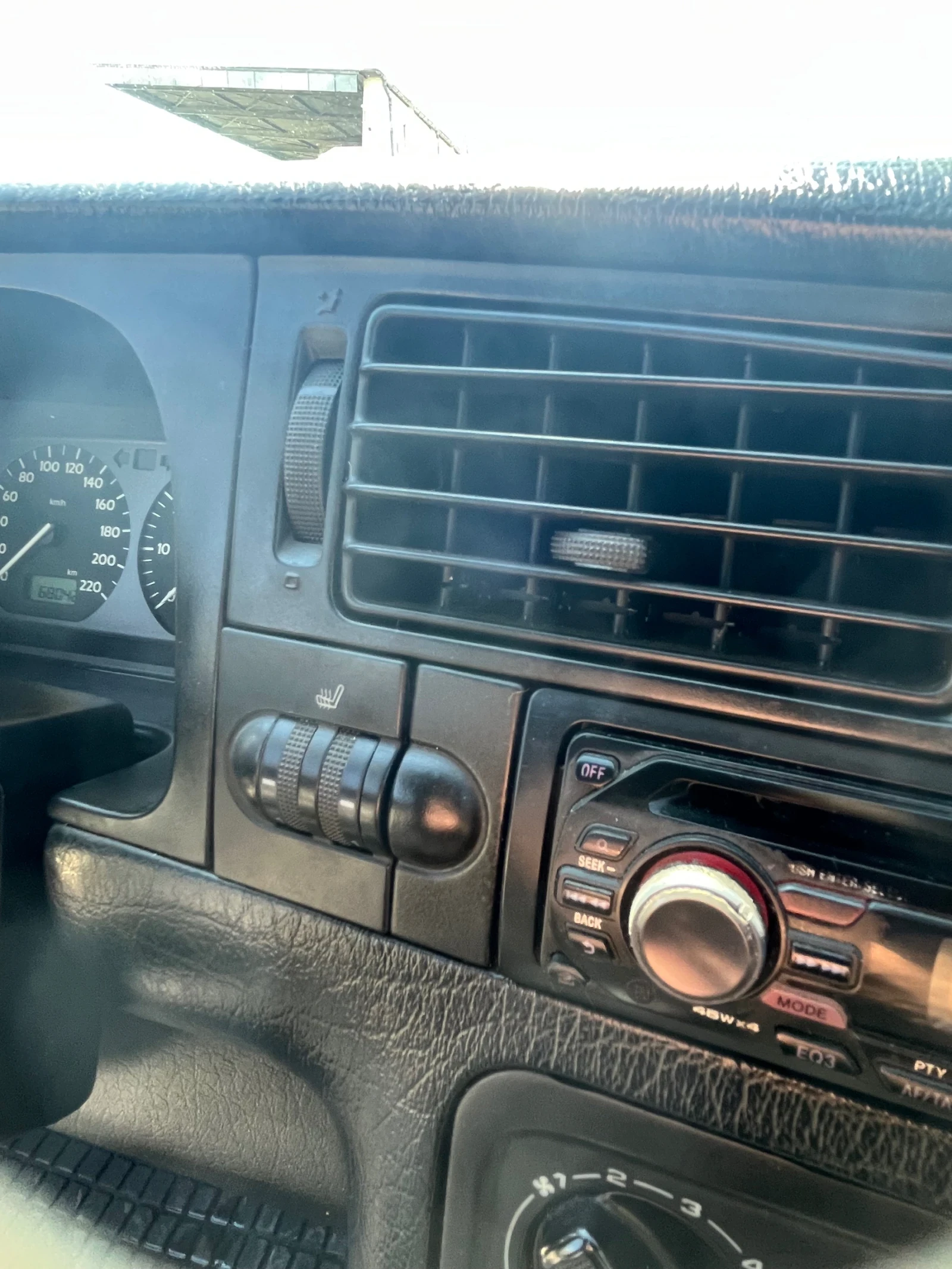 VW Golf GTI Edition, снимка 9 - Автомобили и джипове - 54342727