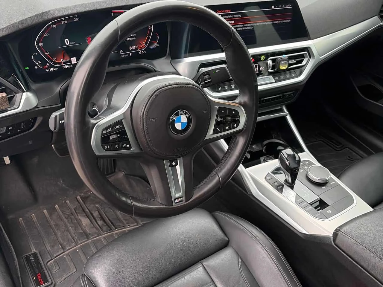 BMW 330 * FULL M PACK* ПРЕДСТАВИТЕЛСТВО НА VOLKSWAGEN* , снимка 7 - Автомобили и джипове - 54399038