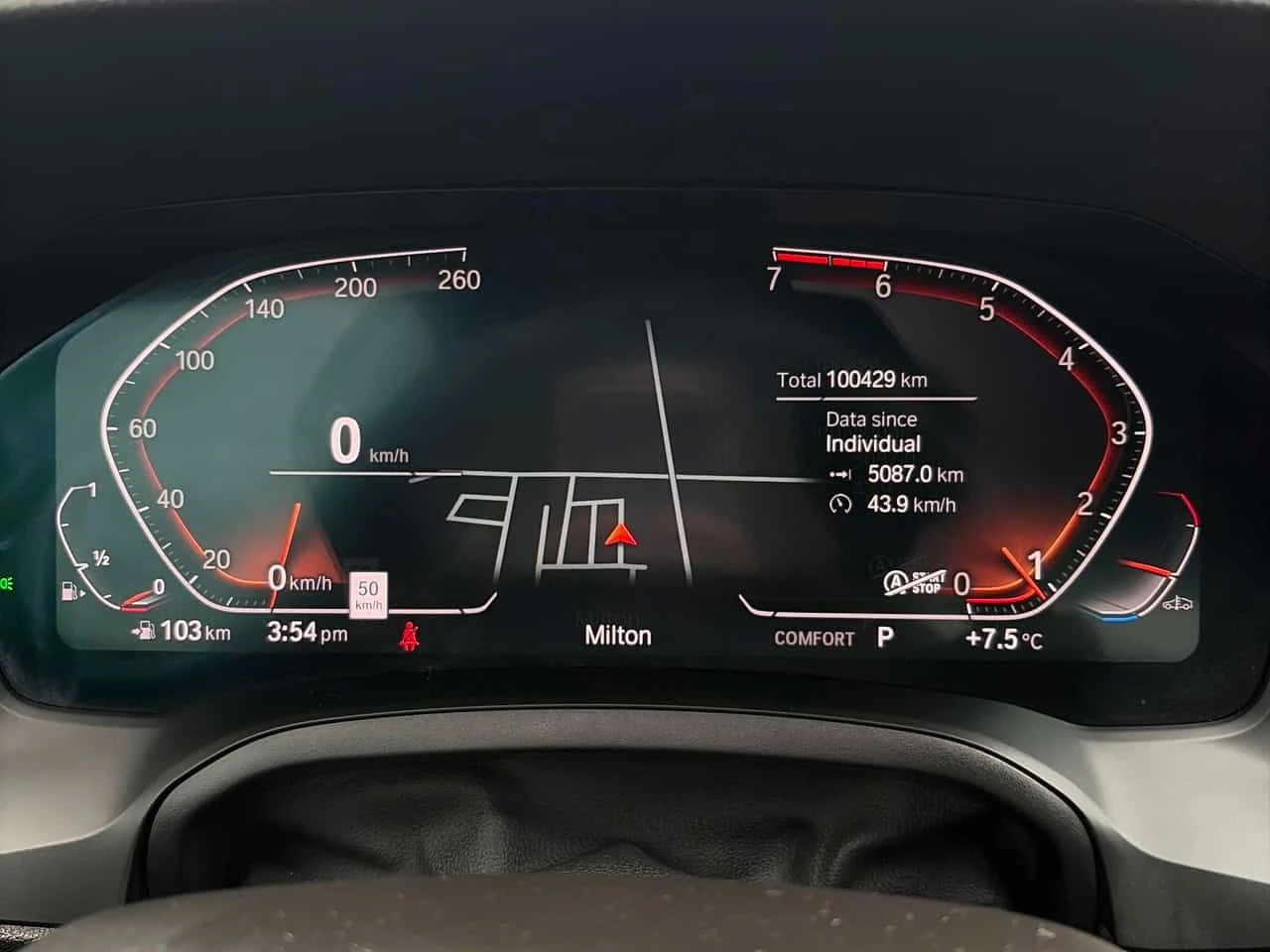 BMW 330 * FULL M PACK* ПРЕДСТАВИТЕЛСТВО НА VOLKSWAGEN* , снимка 8 - Автомобили и джипове - 54399038