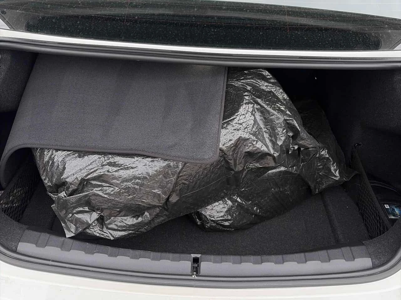 BMW 330 * FULL M PACK* ПРЕДСТАВИТЕЛСТВО НА VOLKSWAGEN* , снимка 11 - Автомобили и джипове - 54399038