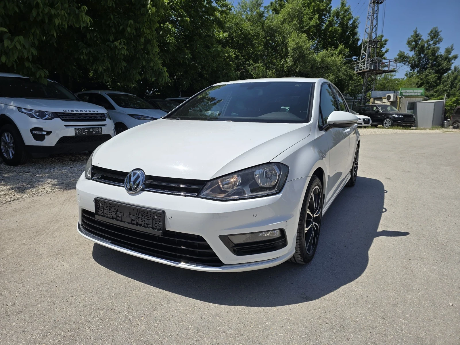 VW Golf 1.6TDI 110к.с R-line Топ състояние 