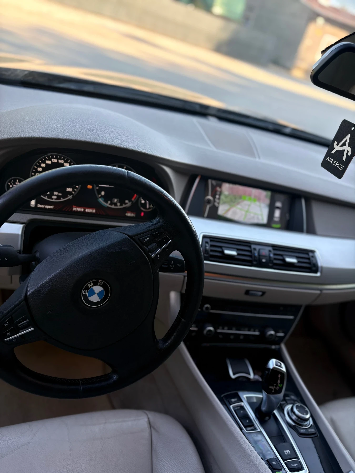 BMW 5 Gran Turismo, снимка 9 - Автомобили и джипове - 54702613