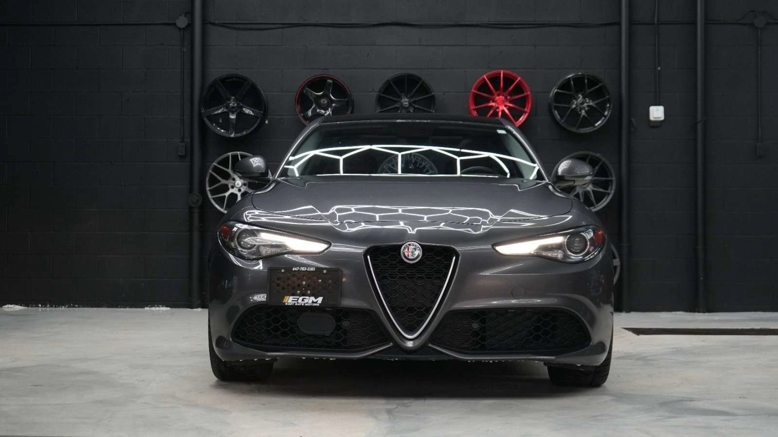 Alfa Romeo Giulia CARFAX / ПАНО / ЦЕНА ДО БГ, снимка 8 - Автомобили и джипове - 54875372