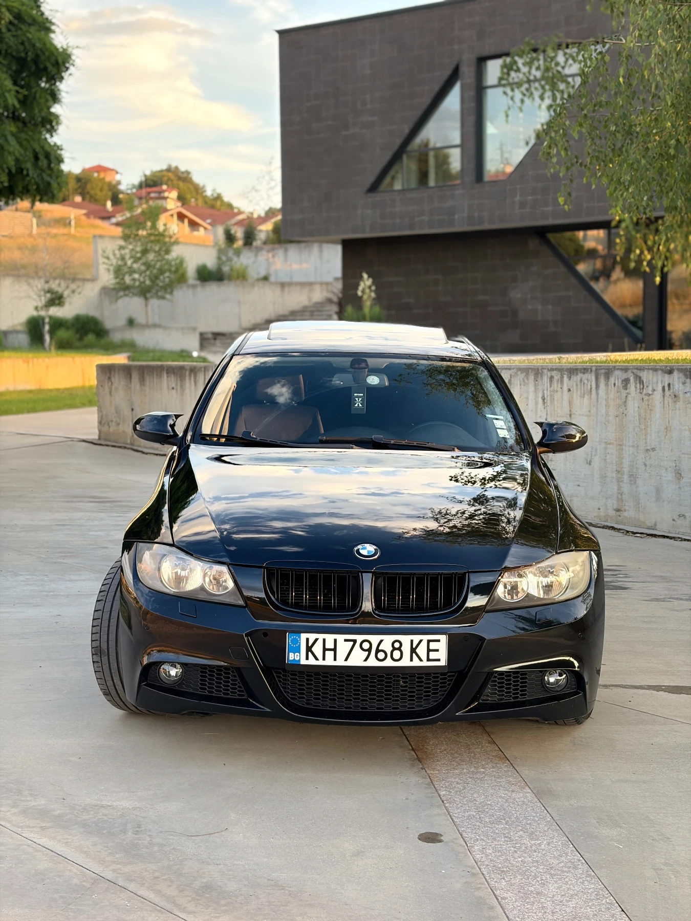 BMW 320 320D 163hp/M-PACK/NAVI/TOP!!!, снимка 2 - Автомобили и джипове - 54986670
