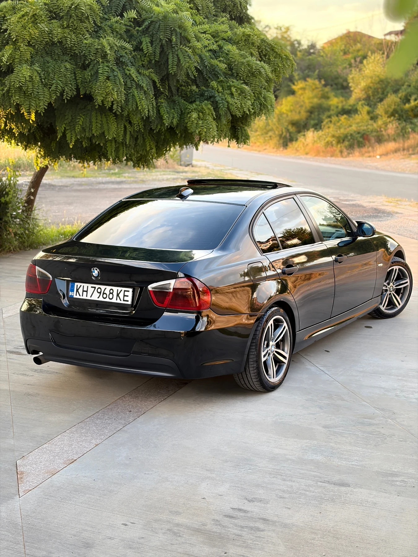 BMW 320 320D 163hp/M-PACK/NAVI/TOP!!!, снимка 5 - Автомобили и джипове - 54986670