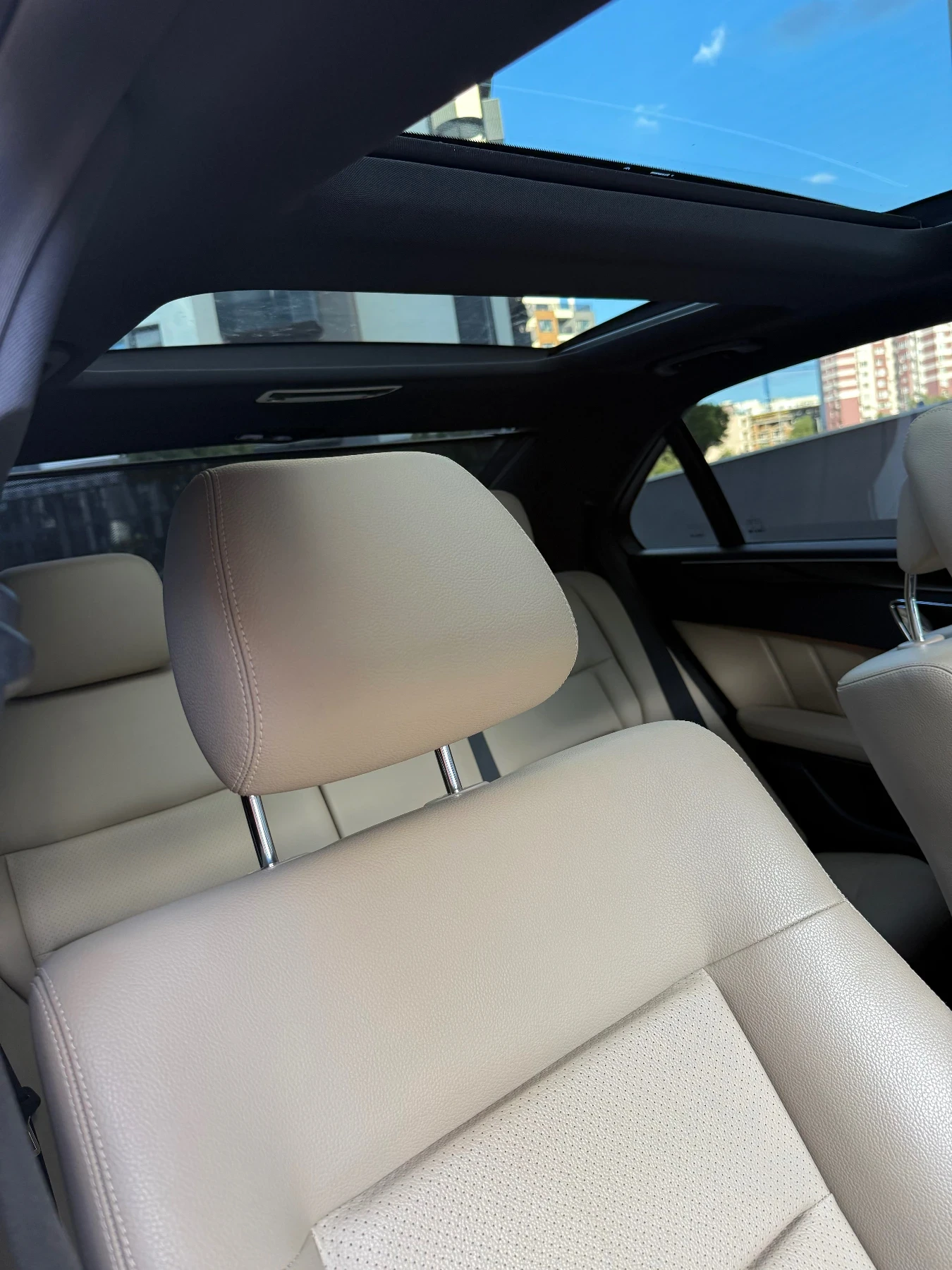 Mercedes-Benz E 350 AMG, снимка 11 - Автомобили и джипове - 55170808