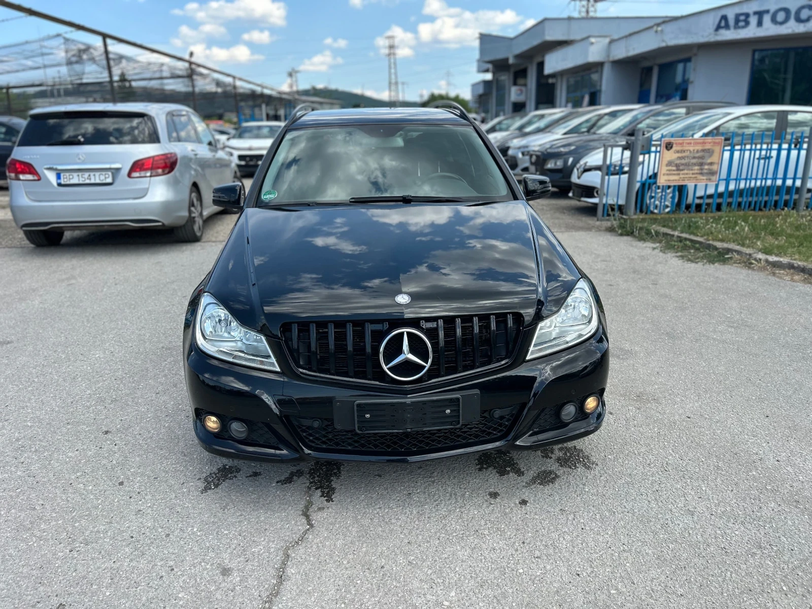 Mercedes-Benz C 220 CDI, снимка 2 - Автомобили и джипове - 55315417